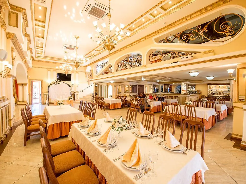 *** Hotel Hotel&Spa Pysanka, Готель Писанка, 3 Сауни Та Джакузі - Індивідуальний Відпочинок У Спа Ukraine