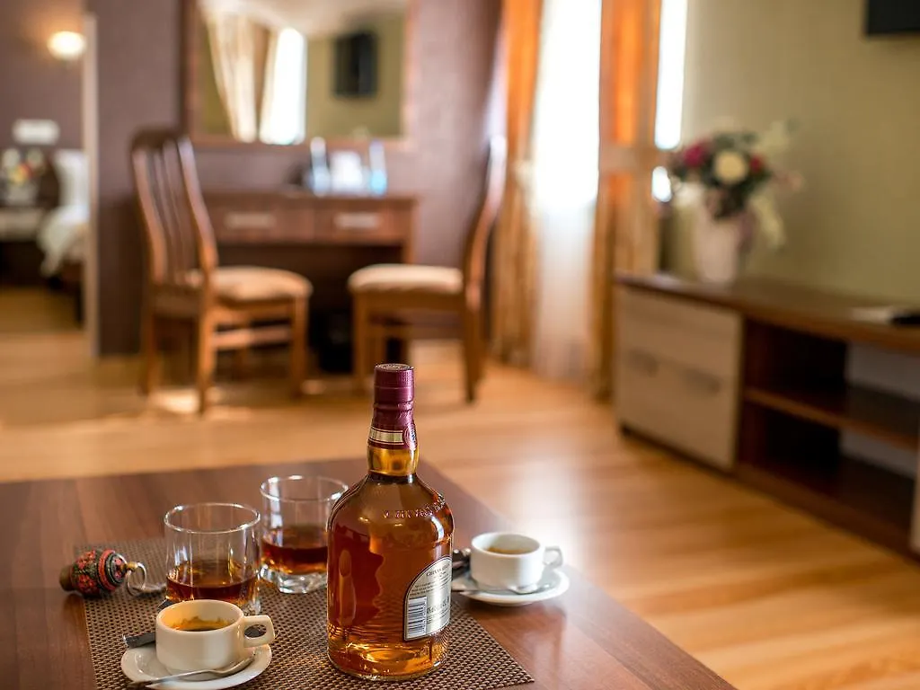 *** Hotel Hotel&Spa Pysanka, Готель Писанка, 3 Сауни Та Джакузі - Індивідуальний Відпочинок У Спа Ukraine