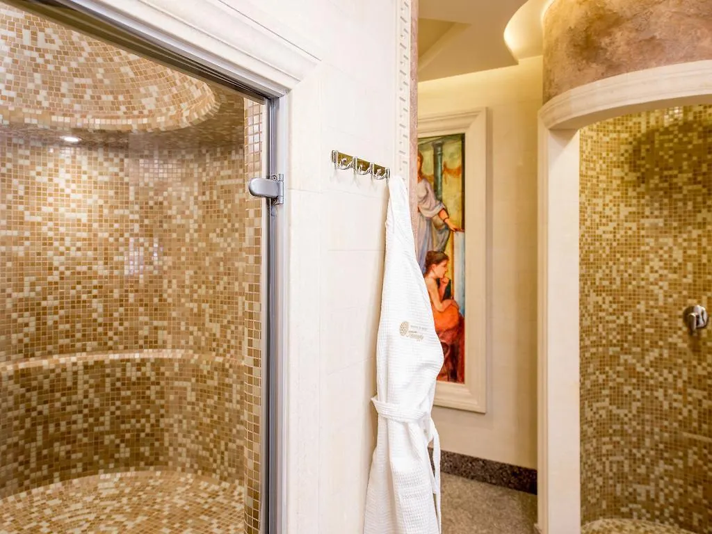 *** Hotel Hotel&Spa Pysanka, Готель Писанка, 3 Сауни Та Джакузі - Індивідуальний Відпочинок У Спа Ukraine